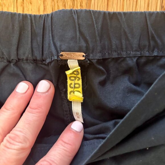 Free People Tie Sleeve Off The Shoulder Strapless Navy Black Top (Ladies Size M) - Picture 9 of 9